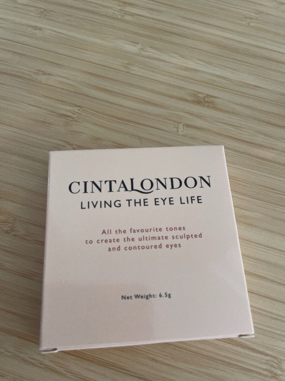 CintaLondon Eye Shadow Palette